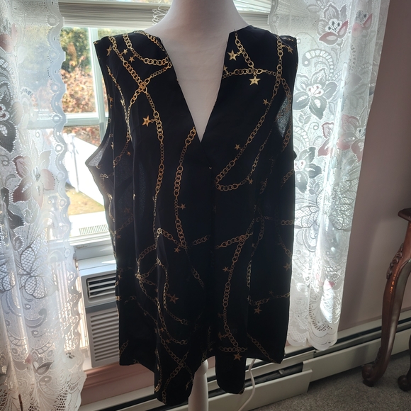 Capsule Tops - Elegant Black and Gold Chain Print Blouse